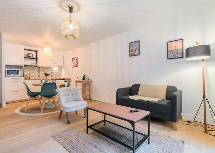 One Bedroom Apartment With Parking & Terrace