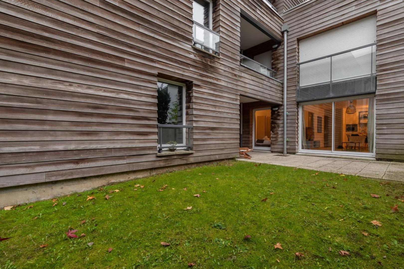 One Bedroom With Parking & Terrace Croix